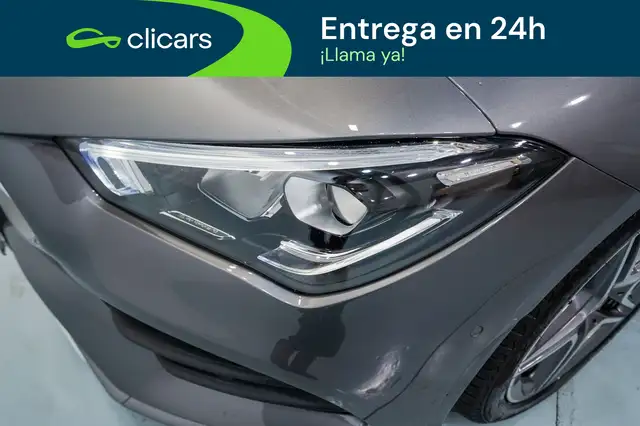 Mercedes-Benz Cla view 10