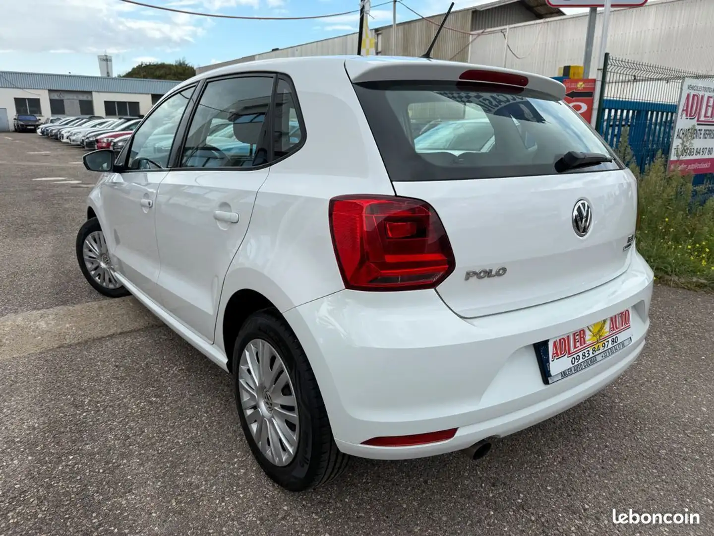 Volkswagen Polo 1.2 TSI 90ch BlueMotion Technology Confortline 1ére MAIN Blanco - 2