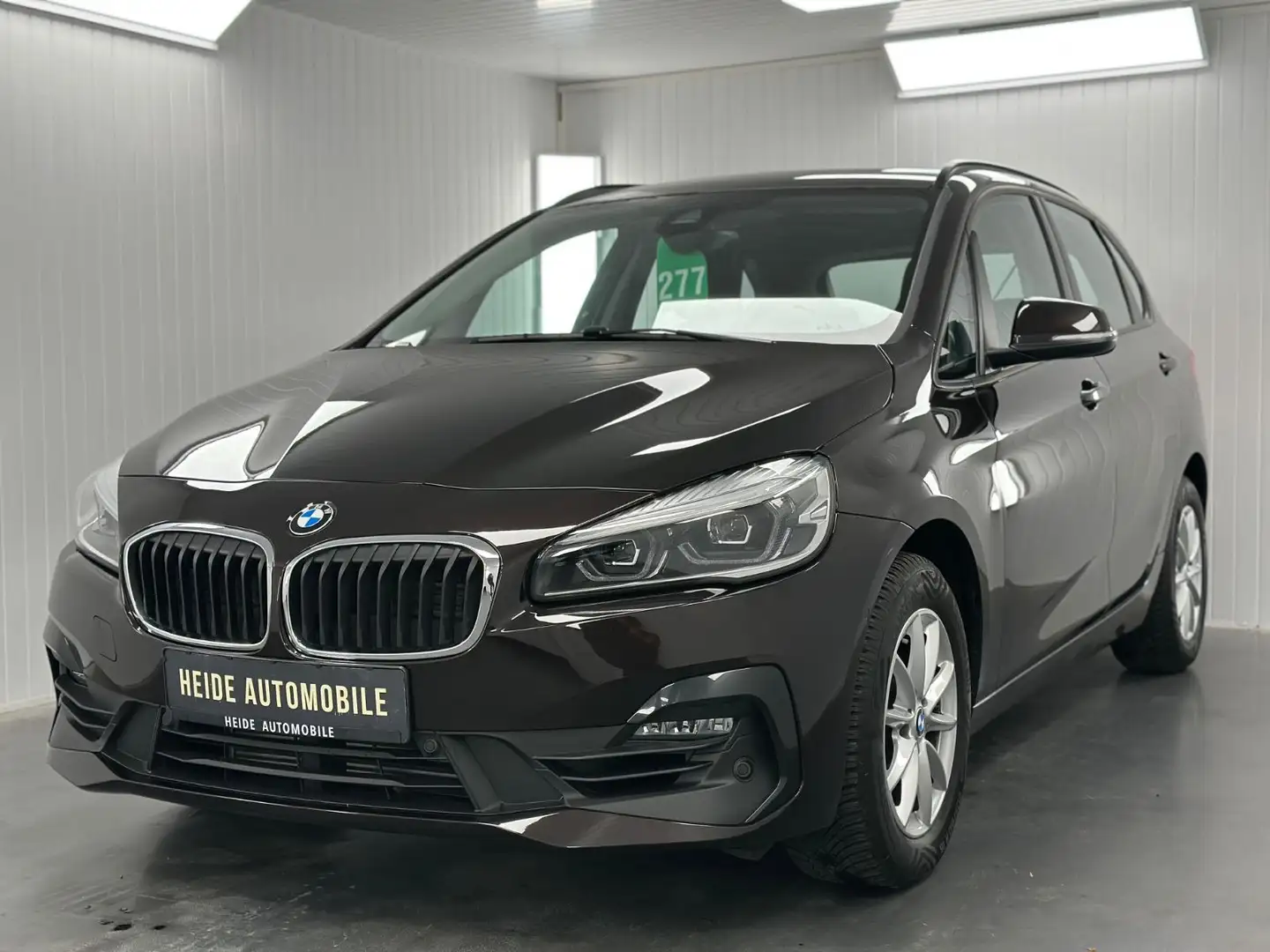 BMW 216 Active Tourer Advantage Led El. Heckklappe Braun - 1