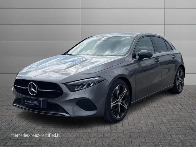 Mercedes-Benz A 200 A 200 d Progressive Advanced auto
