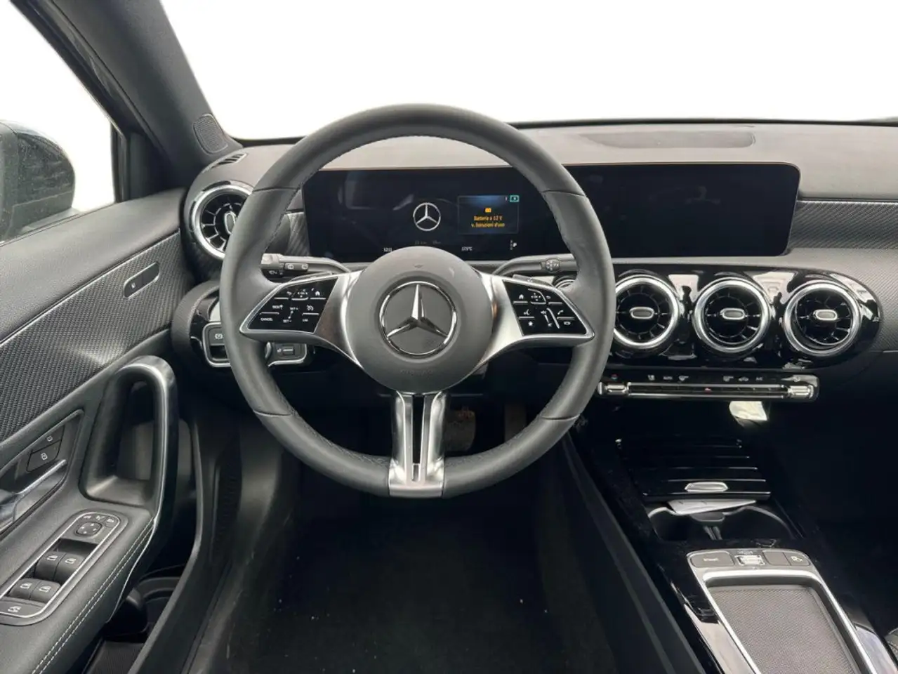 Mercedes-Benz A-Class 2026 — фото 11