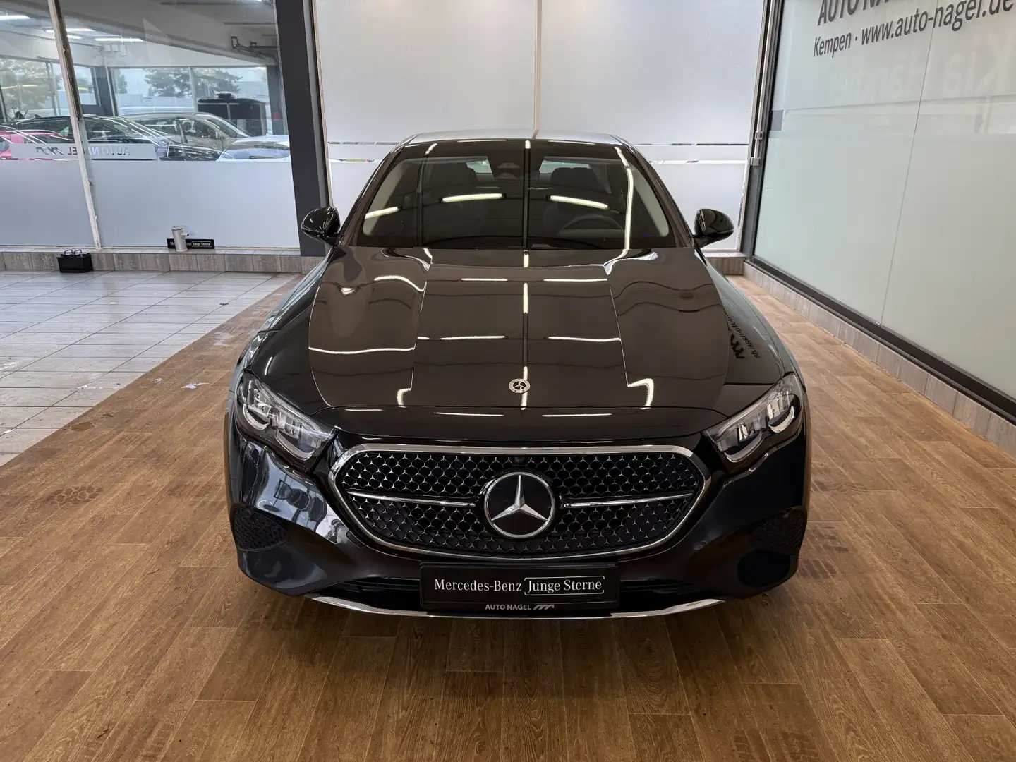 Mercedes-Benz E 200 E 200 Avantgarde +LED+NAVI+DAB+DISTRONIC+Panor.+ Grau - 2