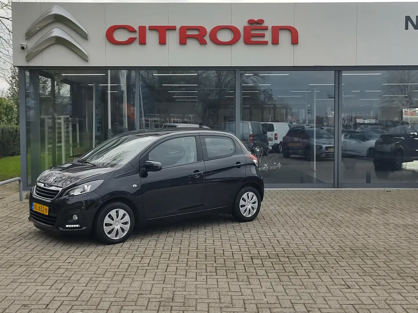 Peugeot 108 1.0 e-VTi Active Negro - 1