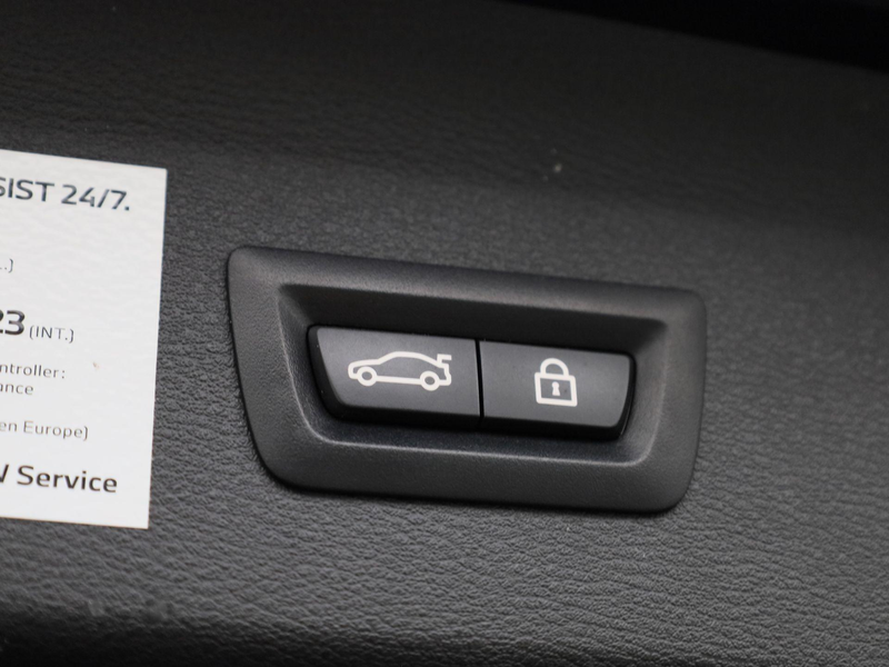 BMW X1 xDrive25e (162 kW) | PANORAMADAK | ACHTERUITRIJCAM — photo 15