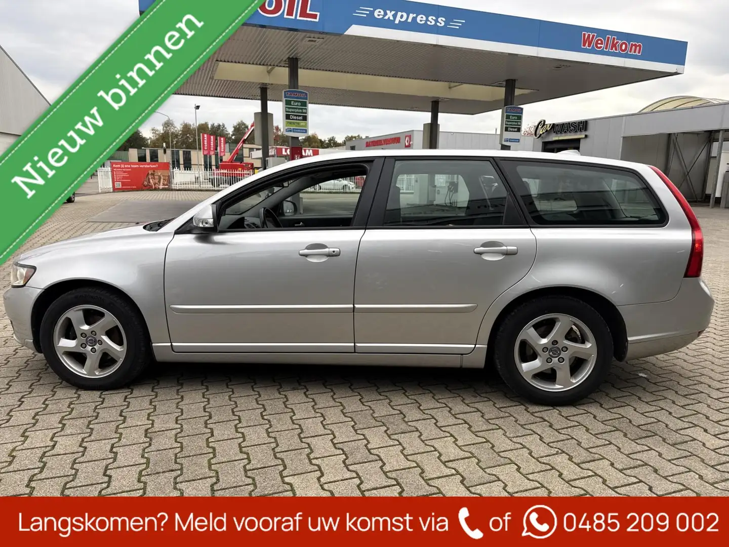 Volvo V50 2.0 Sport, climatronic, cruisecontrol, navigatie, Grijs - 1