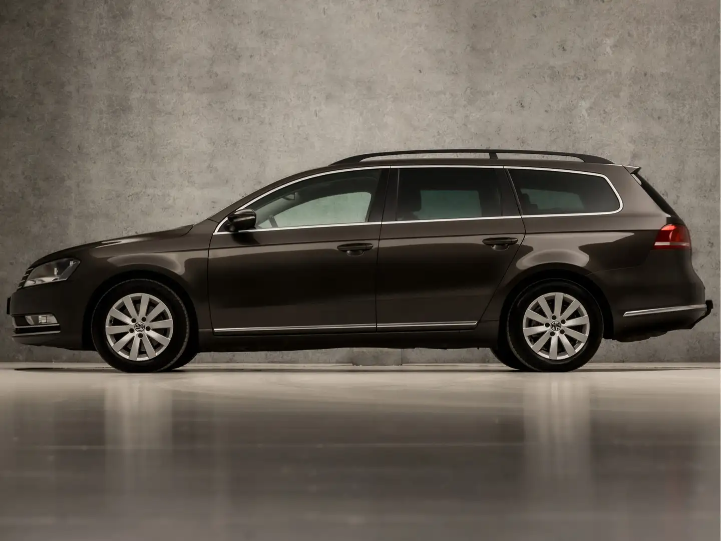 Volkswagen Passat Variant 1.4 TSI Sportline Automaat (NAVIGATIE, CLIMATE, ST Bruin - 2
