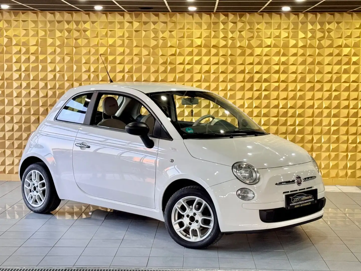 Fiat 500 Pop WeLove Edition *Klima*Cty mod*Alu*Tüv neu Blanc - 1