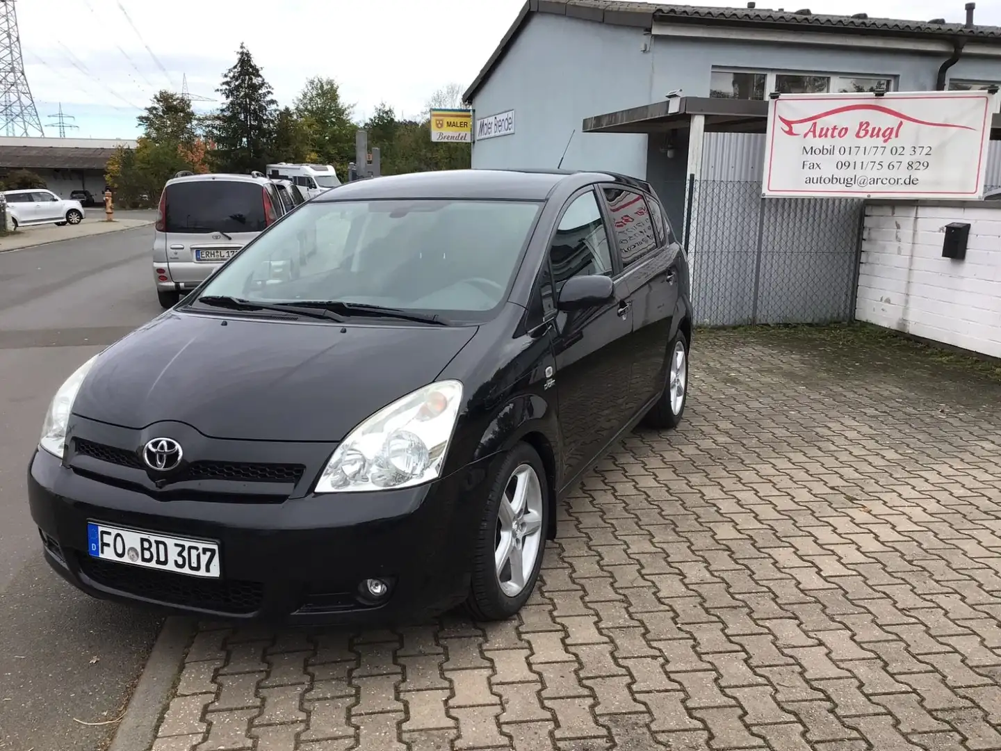 Toyota Corolla Verso 2.2 D-CAT Executive+Klima Noir - 1