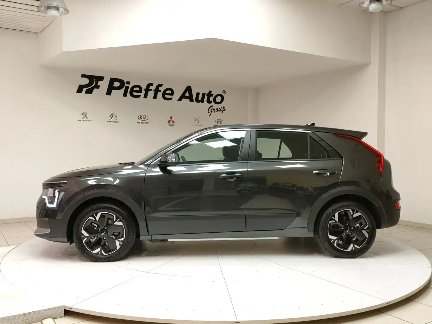 Kia Niro EV BUSINESS Grigio - 2