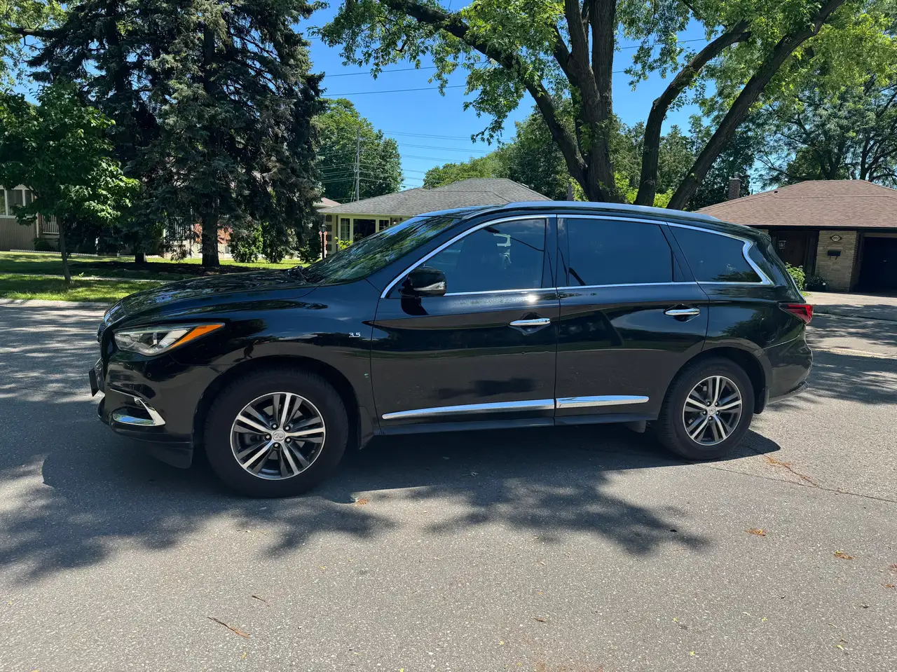 Infiniti QX60 2019