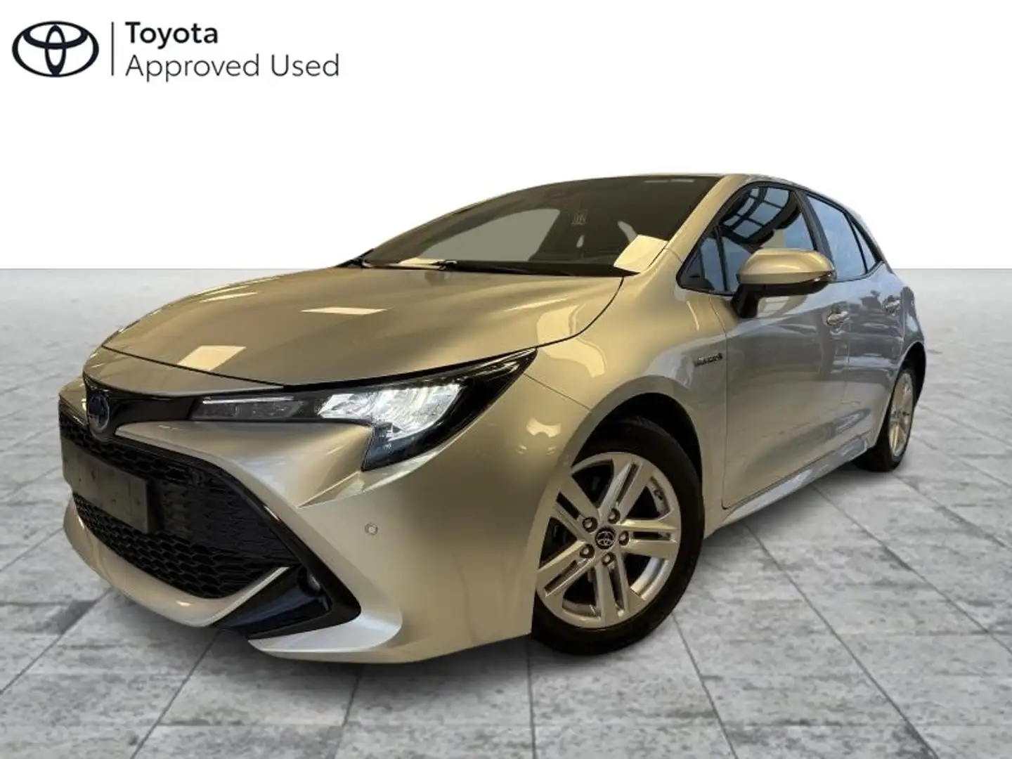 Toyota Corolla Dynamic Plus Grijs - 1