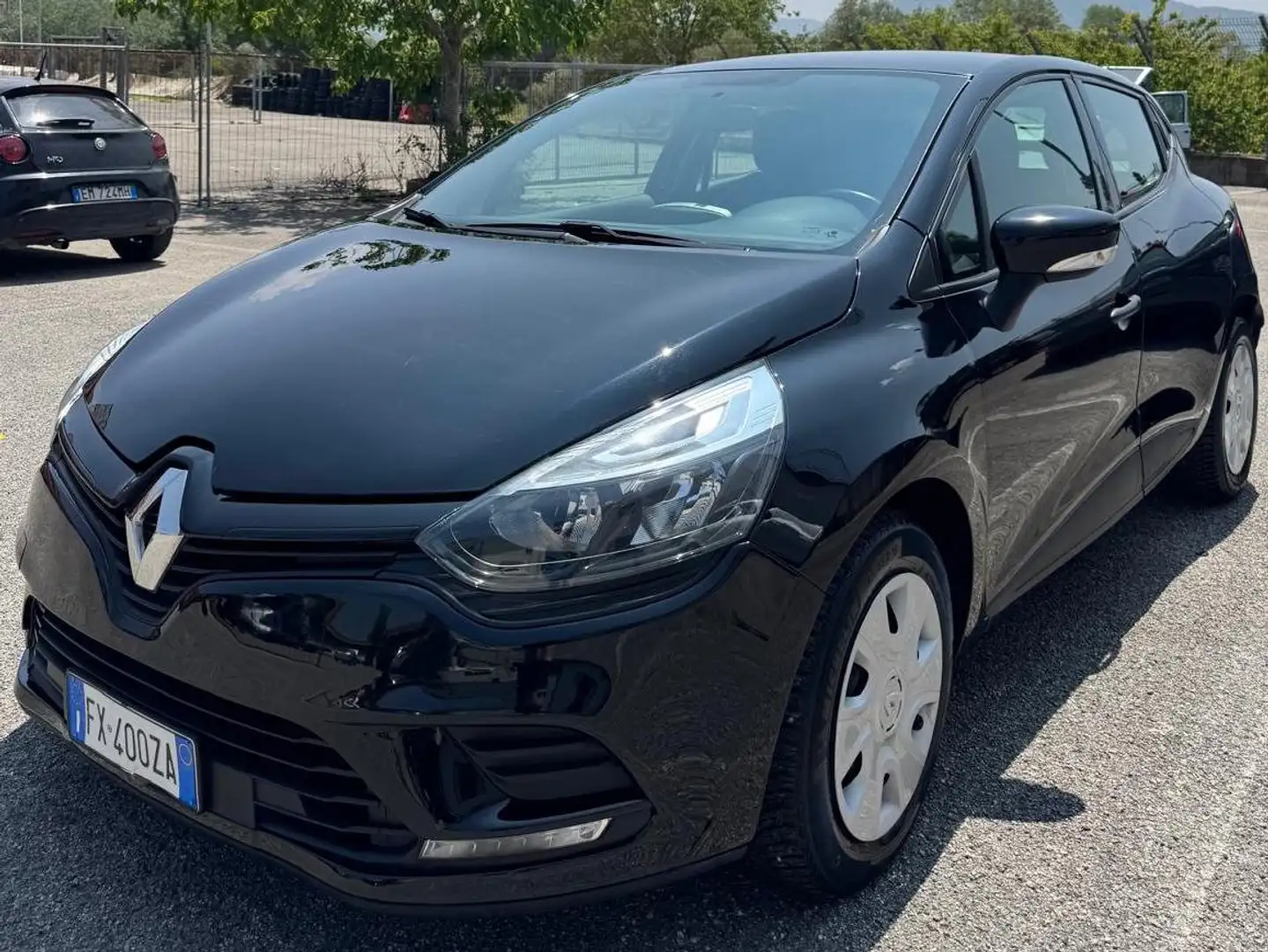 Renault Clio Clio 1.5 dci energy Business 75cv Noir - 2