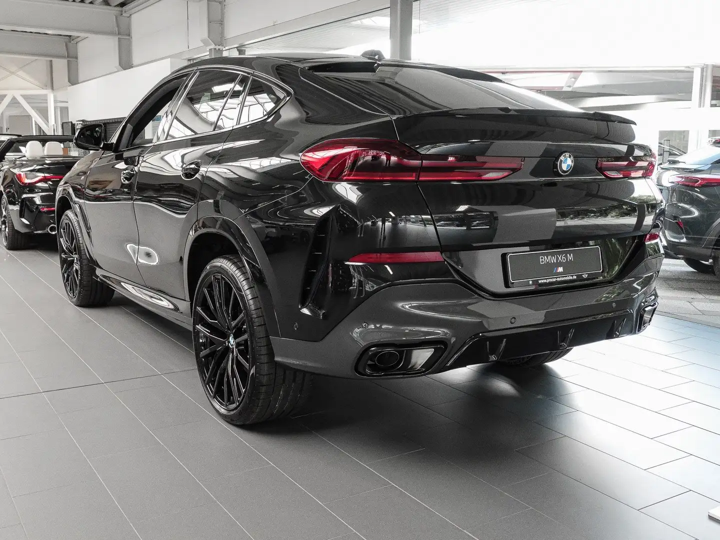 BMW X6 xDrive40d M Sport Sport Pro PANO Sitzlüft. AHK Schwarz - 2