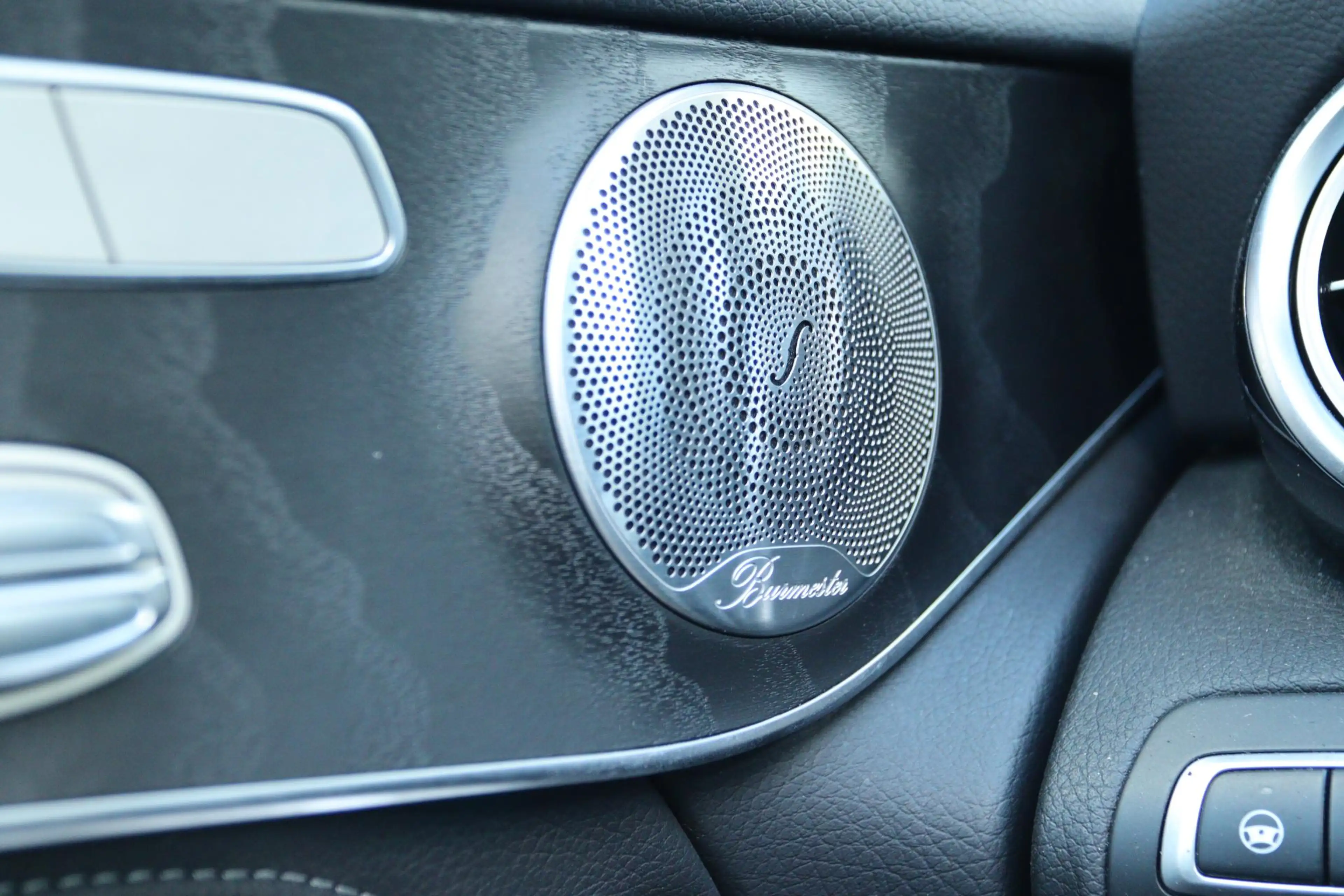 Mercedes-Benz GLC 63 AMG S 4MATIC+ 510PK | PANO | HUD | 360 CAMERA | BURMES — photo 6