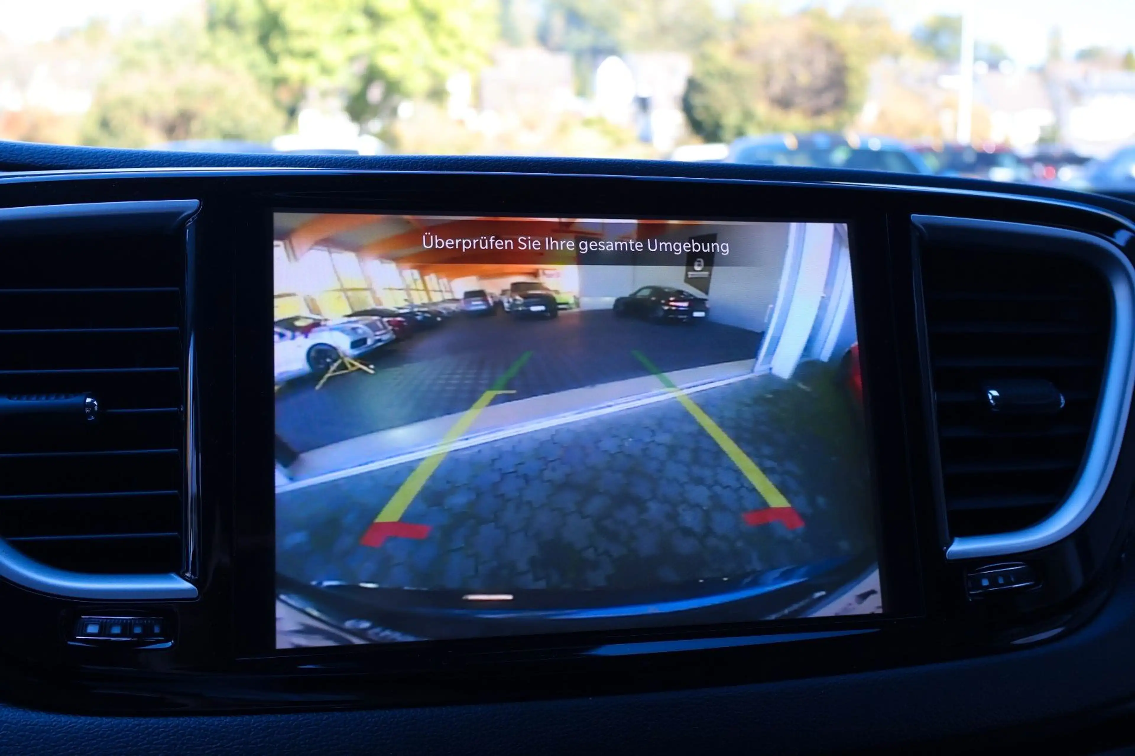 Chrysler Pacifica 3.6L V6/7-SITZER/CARPLAY/ACC/KAMERA — photo 15