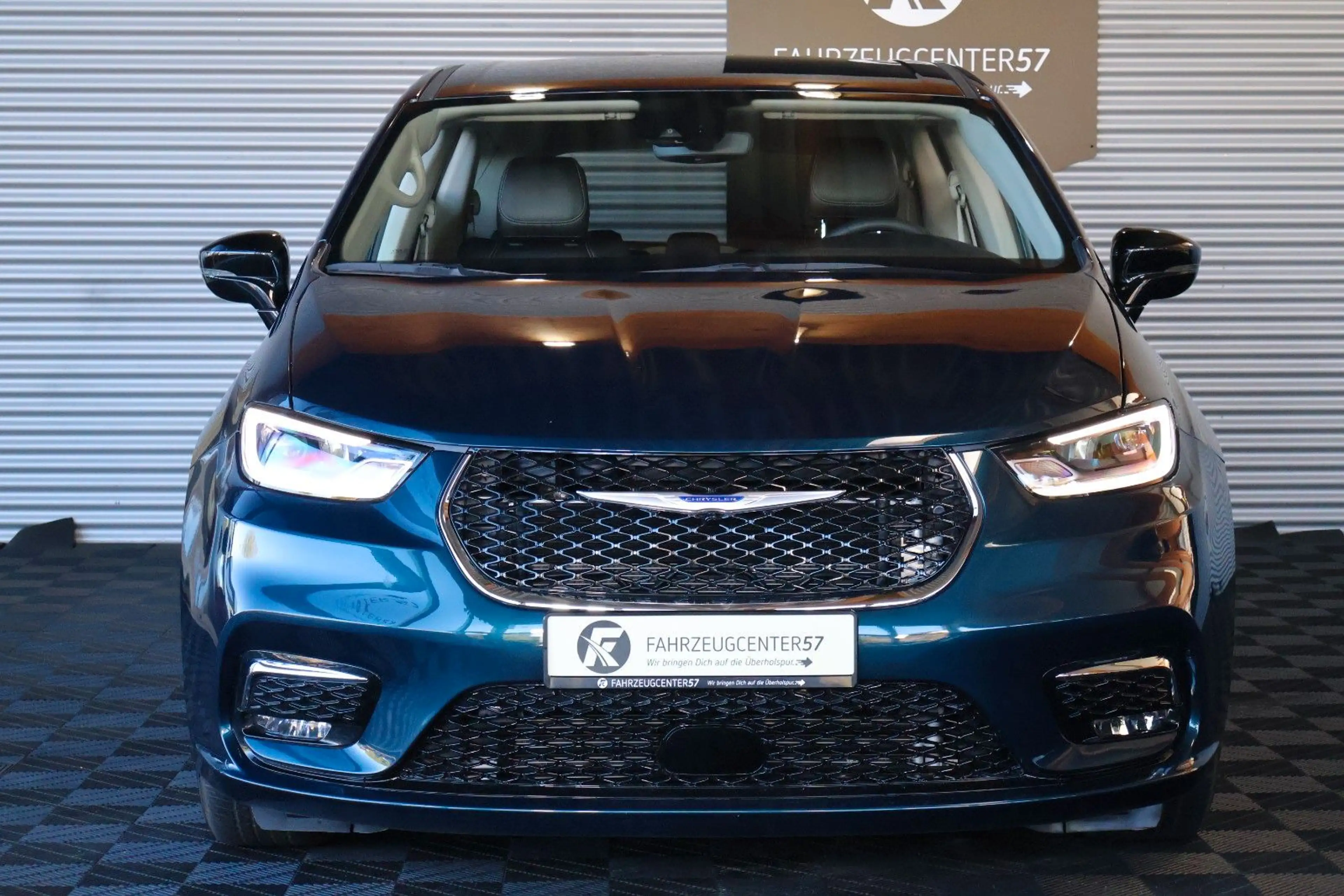 Chrysler Pacifica 3.6L V6/7-SITZER/CARPLAY/ACC/KAMERA — photo 4