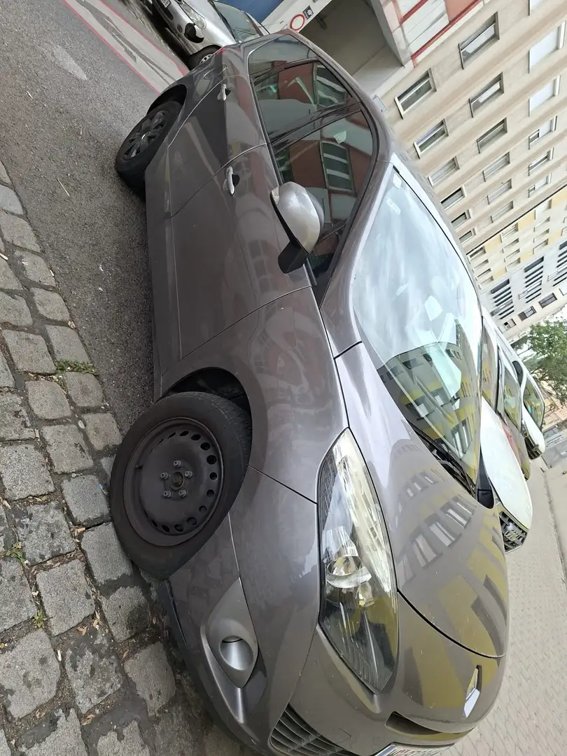 Renault Grand Scenic Scénic III TomTom Edition 1,5 dCi DPF - 1