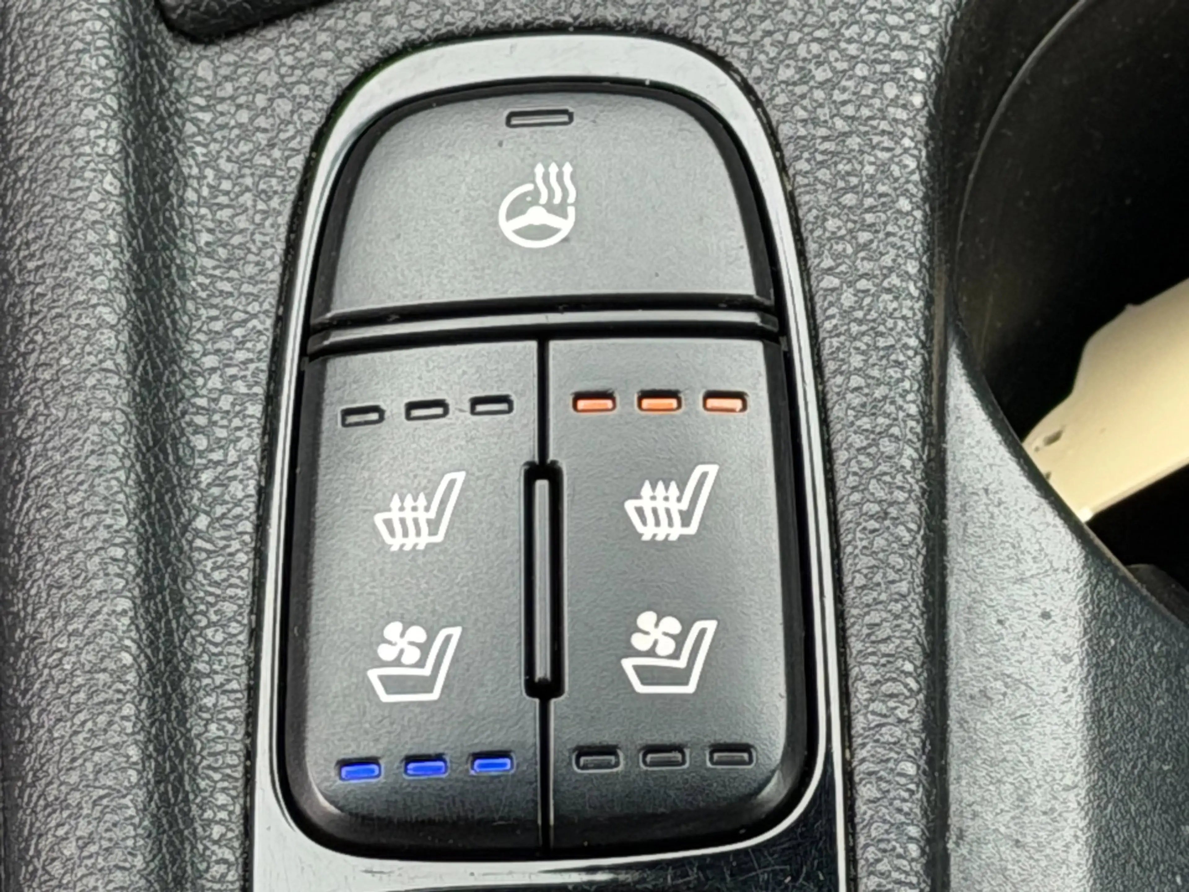 Kia Niro 1.6 GDi PHEV ExecutiveLine|Leder|Stoel-Stuurverwar — photo 25