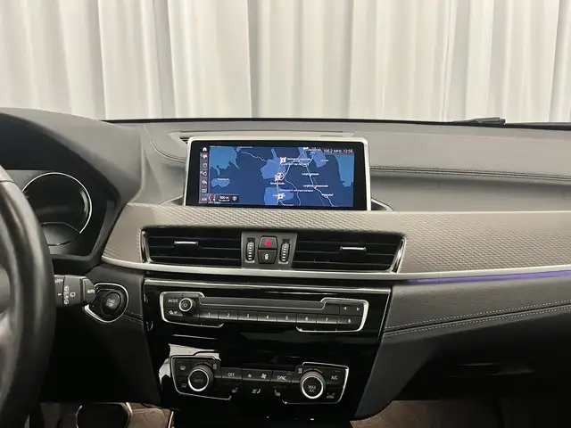 BMW X2 view 11