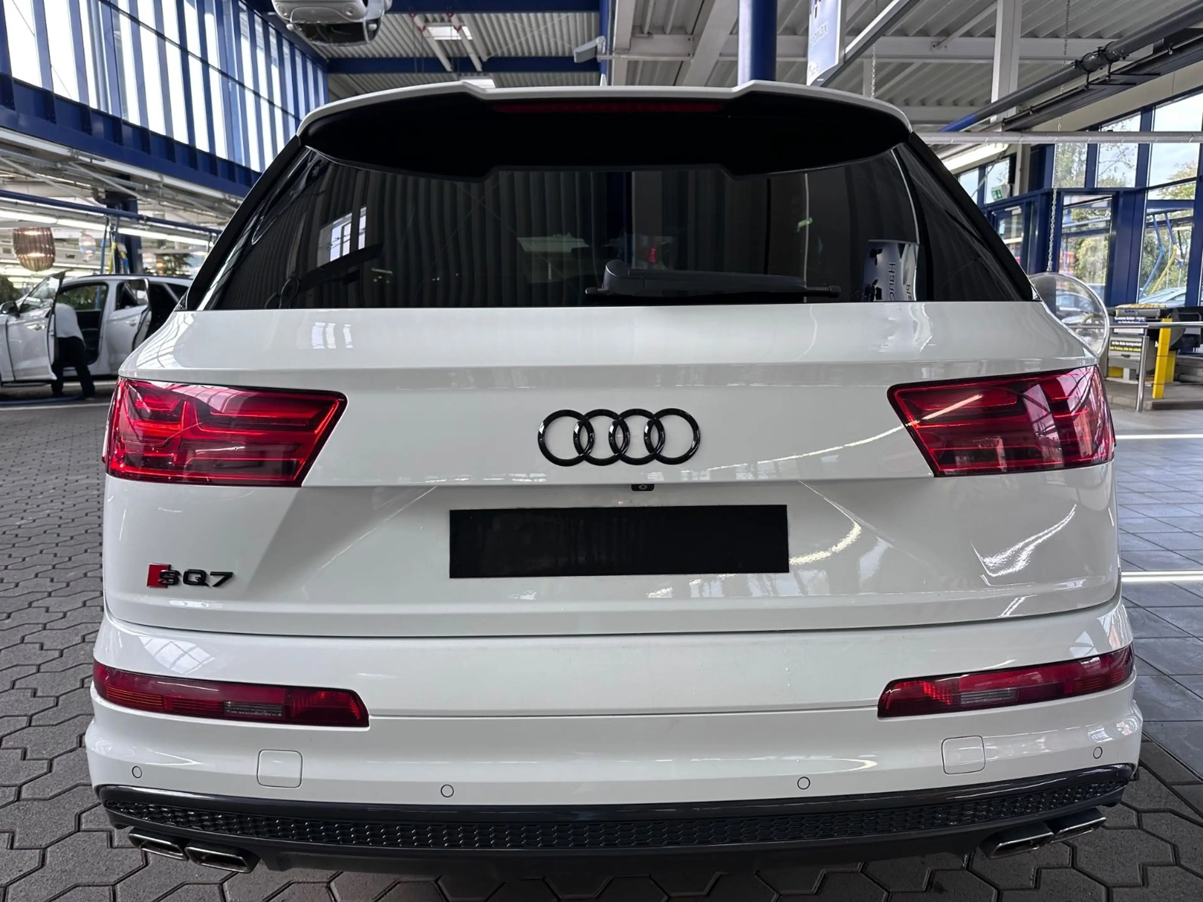 Audi SQ7 S Line 4.0 TDI quattro/ AHK/ stdH/ TÜV NEU — photo 4