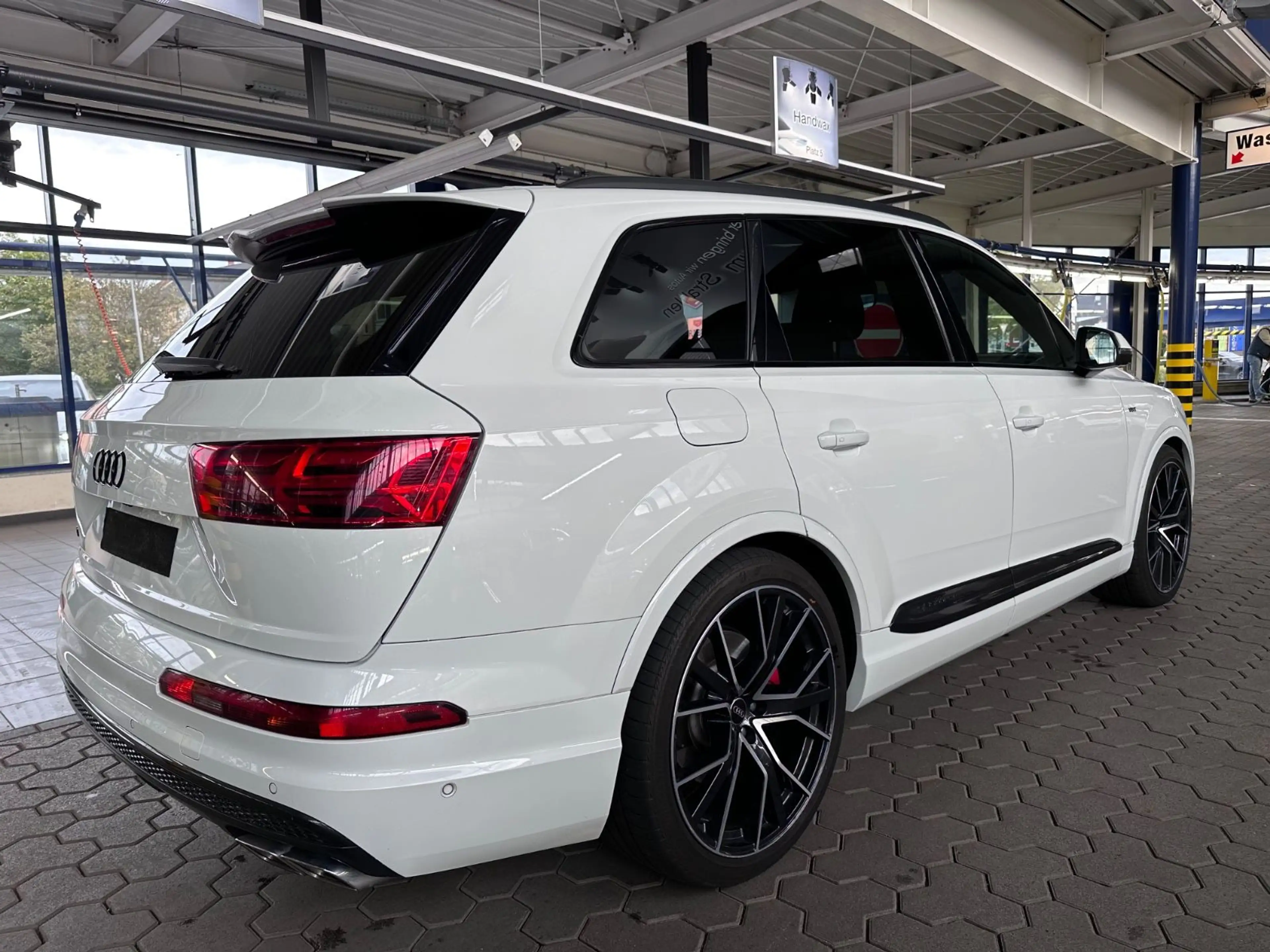 Audi SQ7 S Line 4.0 TDI quattro/ AHK/ stdH/ TÜV NEU — photo 14