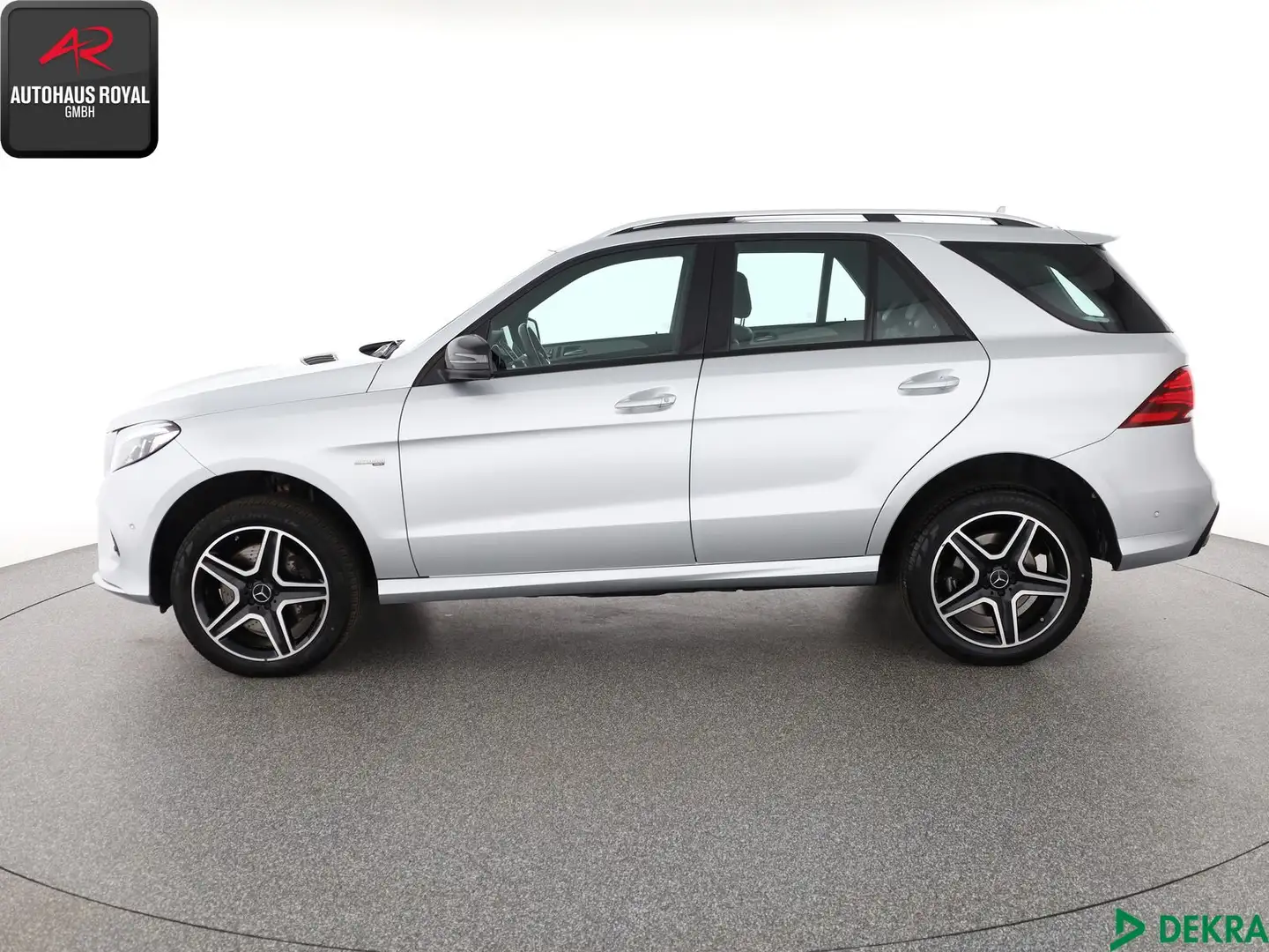 Mercedes-Benz GLE 450 GLE 450 AMG 4M AIRMATIC KEYLESS,DISTRO,PANO,AHK Silber - 2
