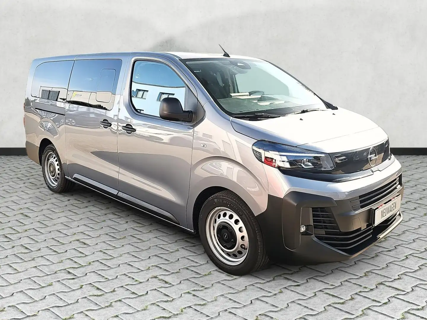 Opel Vivaro XL Kombi 2.2 Diesel Autom. Navi / Kamera 132 kW... Grau - 1