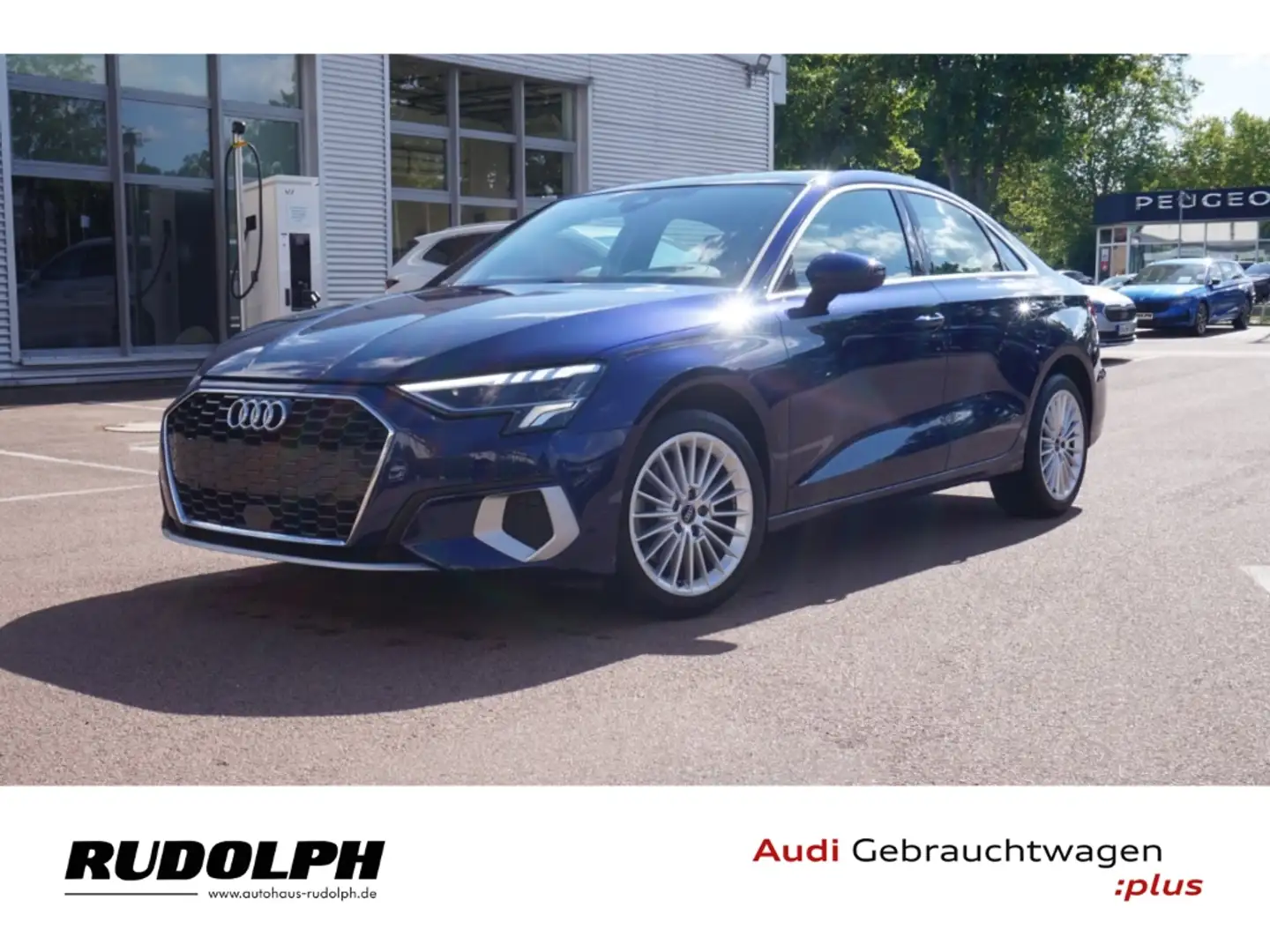 Audi A3 Limousine advanced 30 TFSI ACC LED Navi HUD Panora Blau - 1