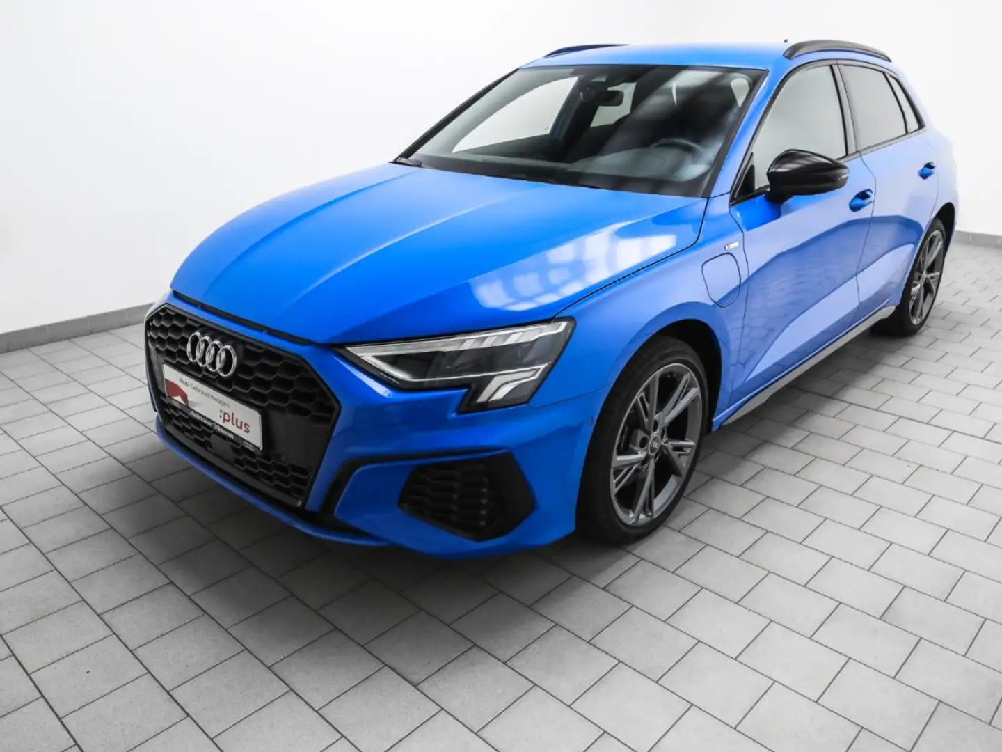 Audi A3 Sportback 40 TFSI e S line Navi LED Kamera Leder Blau - 2