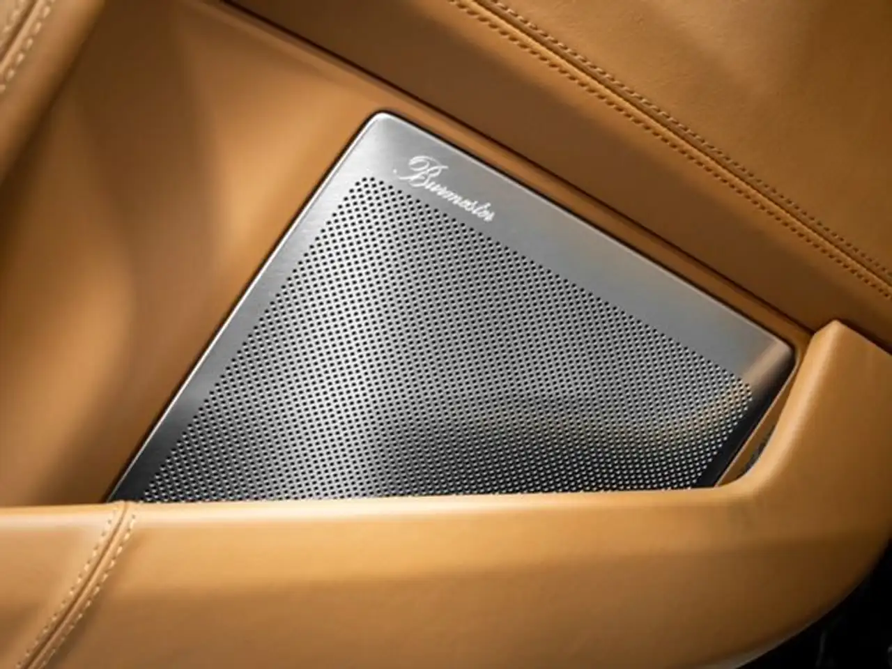Porsche 911 Targa 4 GTS T-Hybrid,Burmester, 12