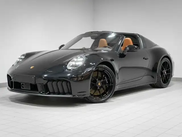 Porsche 911 Targa 4 GTS T-Hybrid,Burmester,
