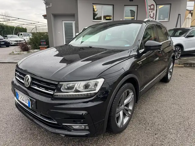 Volkswagen Tiguan Tiguan 2.0 TDI DSG Sport R LINE