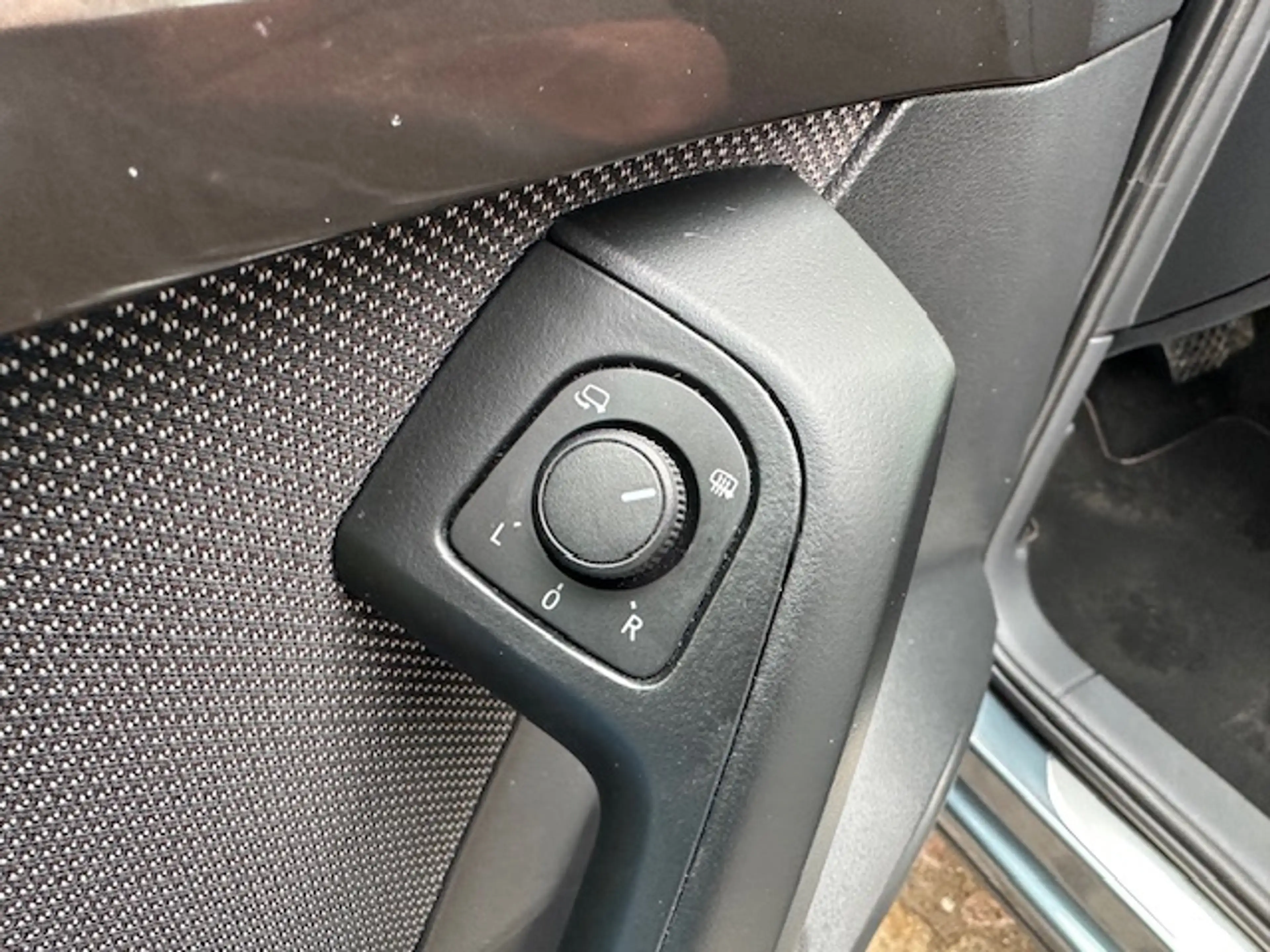 SEAT Ateca Xcellence Automatik Navi LED Standheizung Tot wink — photo 13