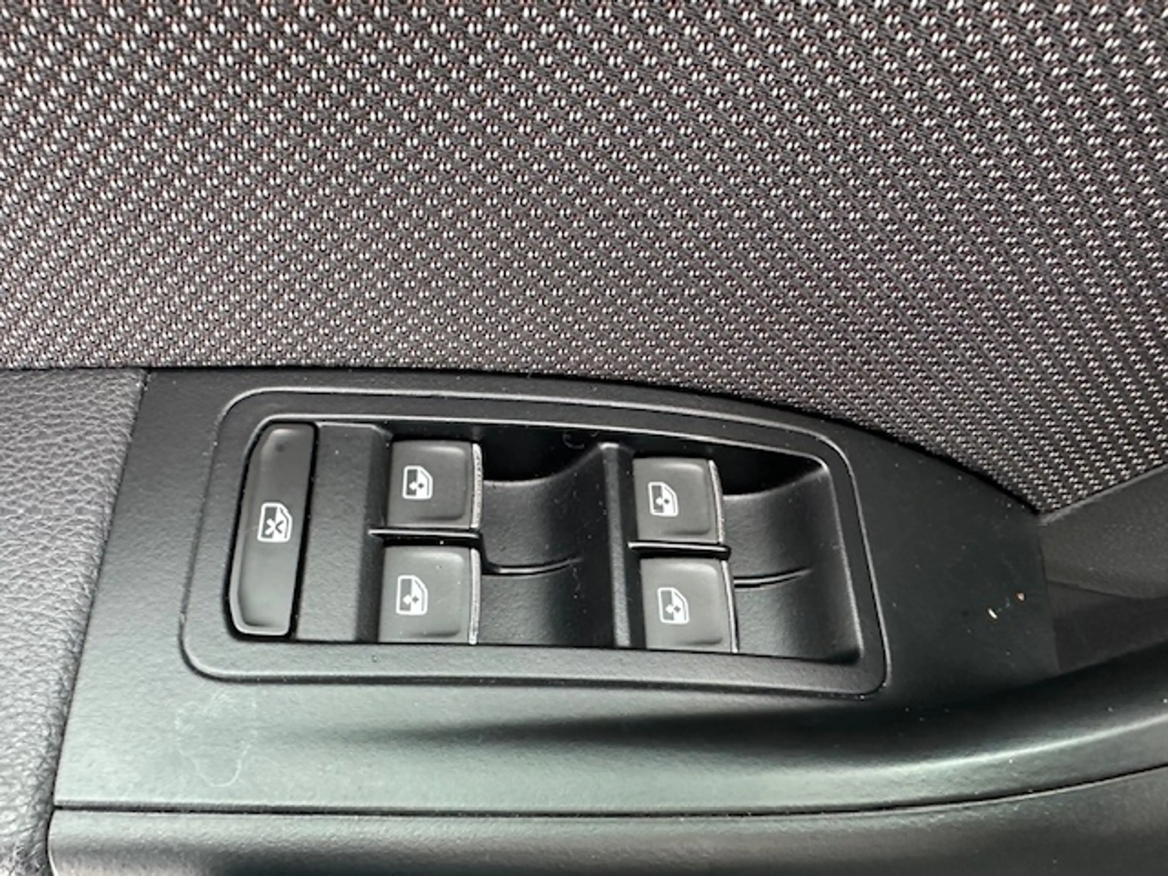 SEAT Ateca Xcellence Automatik Navi LED Standheizung Tot wink — photo 12