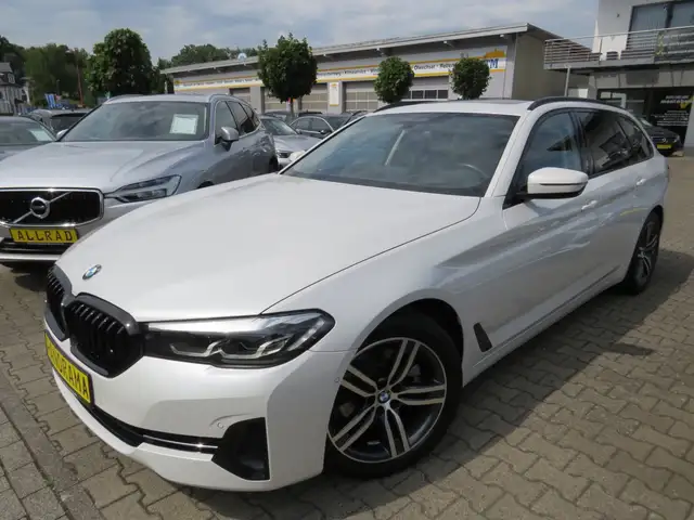 BMW 520 dA touring Sport Line *1.Hand *Pano *Leder *Kamera