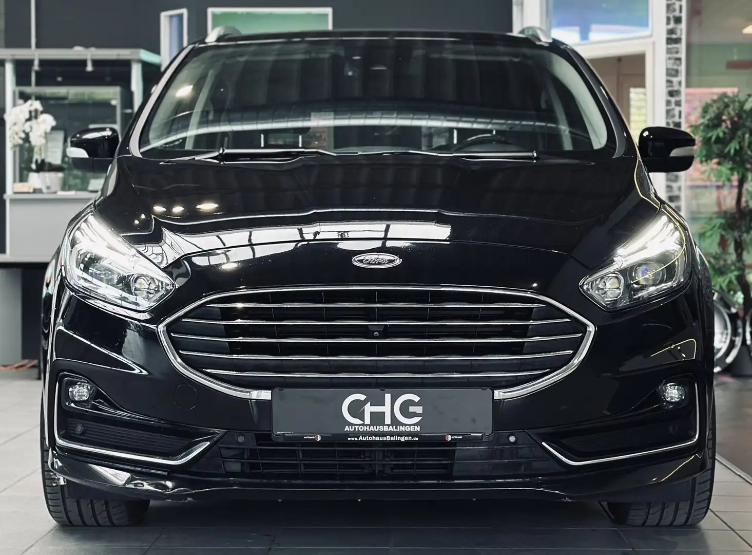 Ford S-Max S-MAX Titanium Aut.|KAMERA|ACC|LED|NAVI|SPUR* Czarny - 2