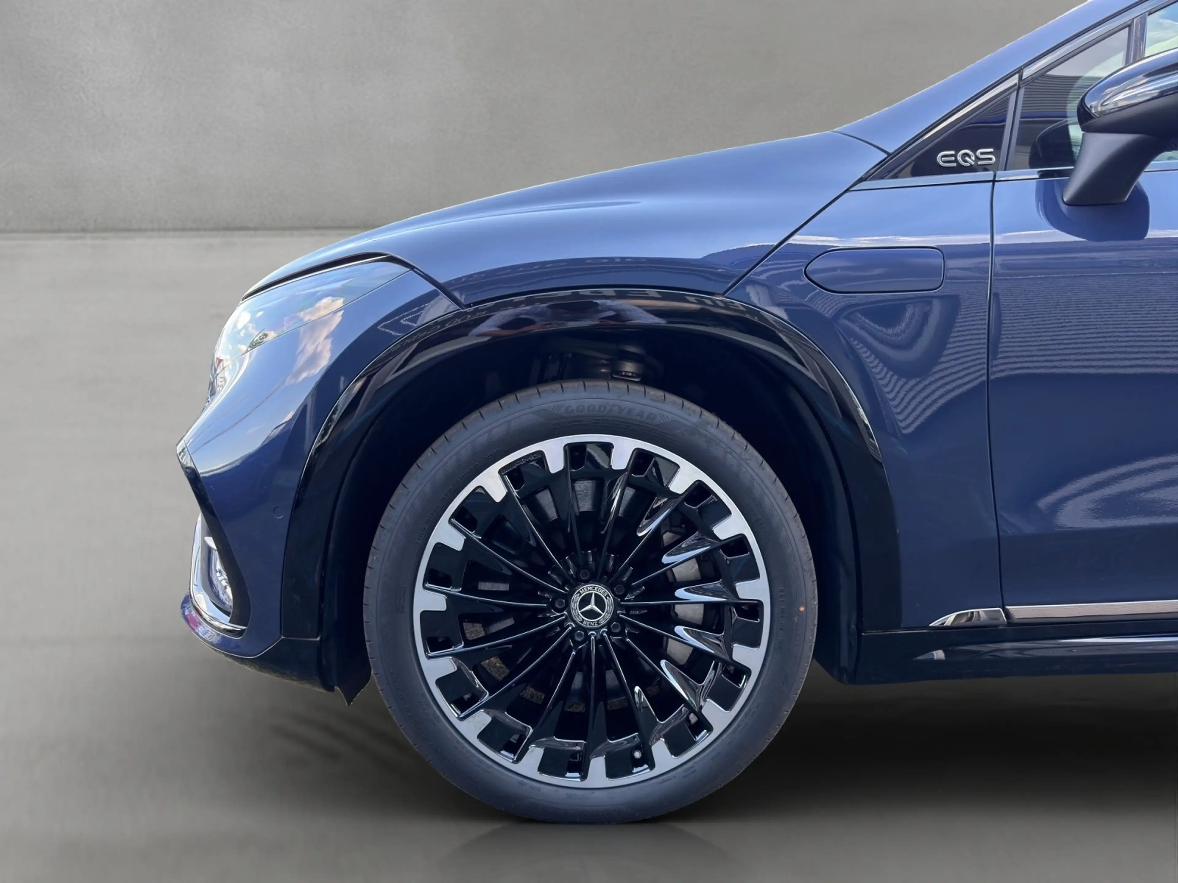 Mercedes-Benz EQS SUV EQS580 SUV AMG BusinesClass 7-Sitz ExclusivNappa — photo 15