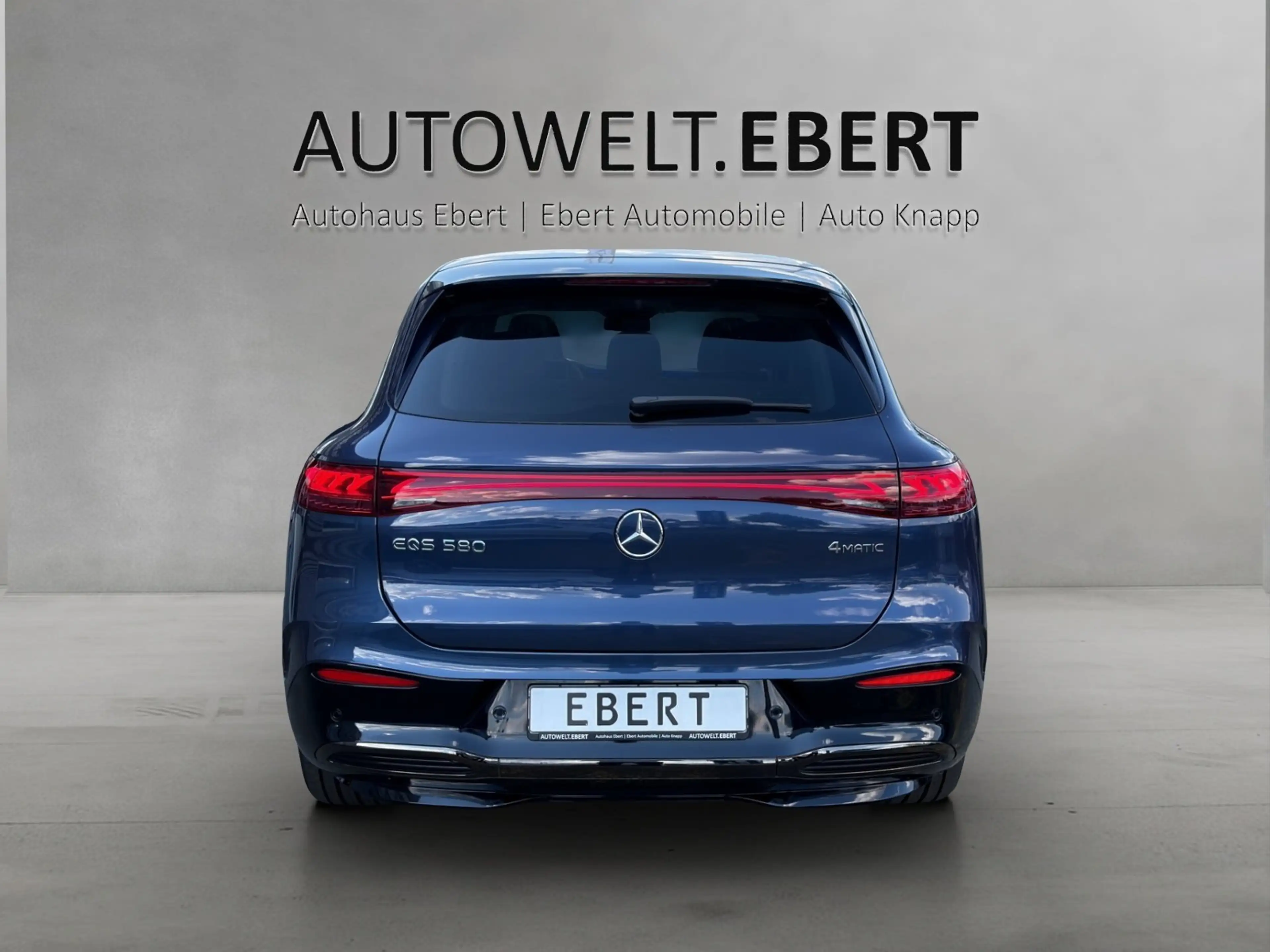 Mercedes-Benz EQS SUV EQS580 SUV AMG BusinesClass 7-Sitz ExclusivNappa — photo 4