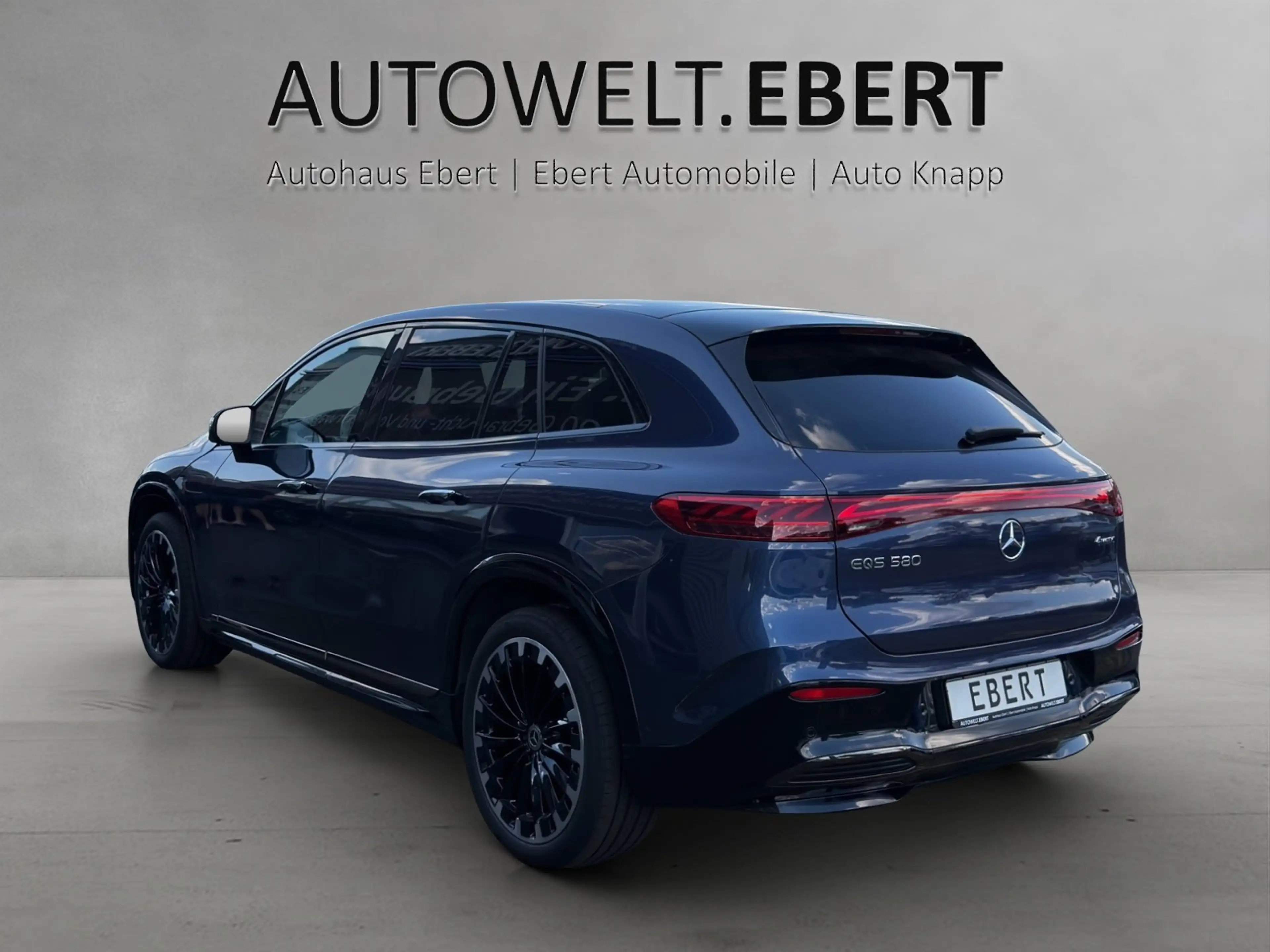 Mercedes-Benz EQS SUV EQS580 SUV AMG BusinesClass 7-Sitz ExclusivNappa — photo 3
