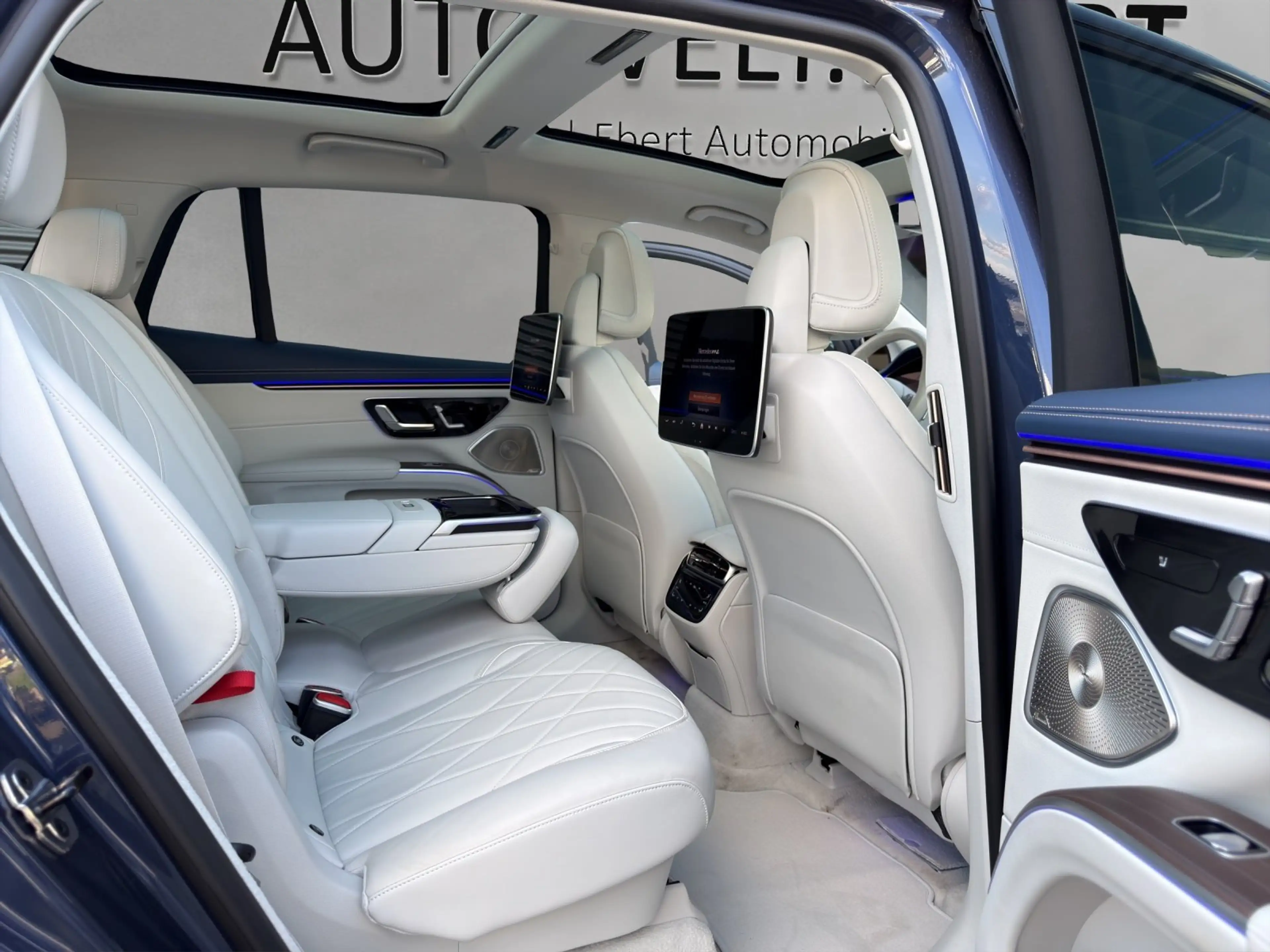 Mercedes-Benz EQS SUV EQS580 SUV AMG BusinesClass 7-Sitz ExclusivNappa — photo 9