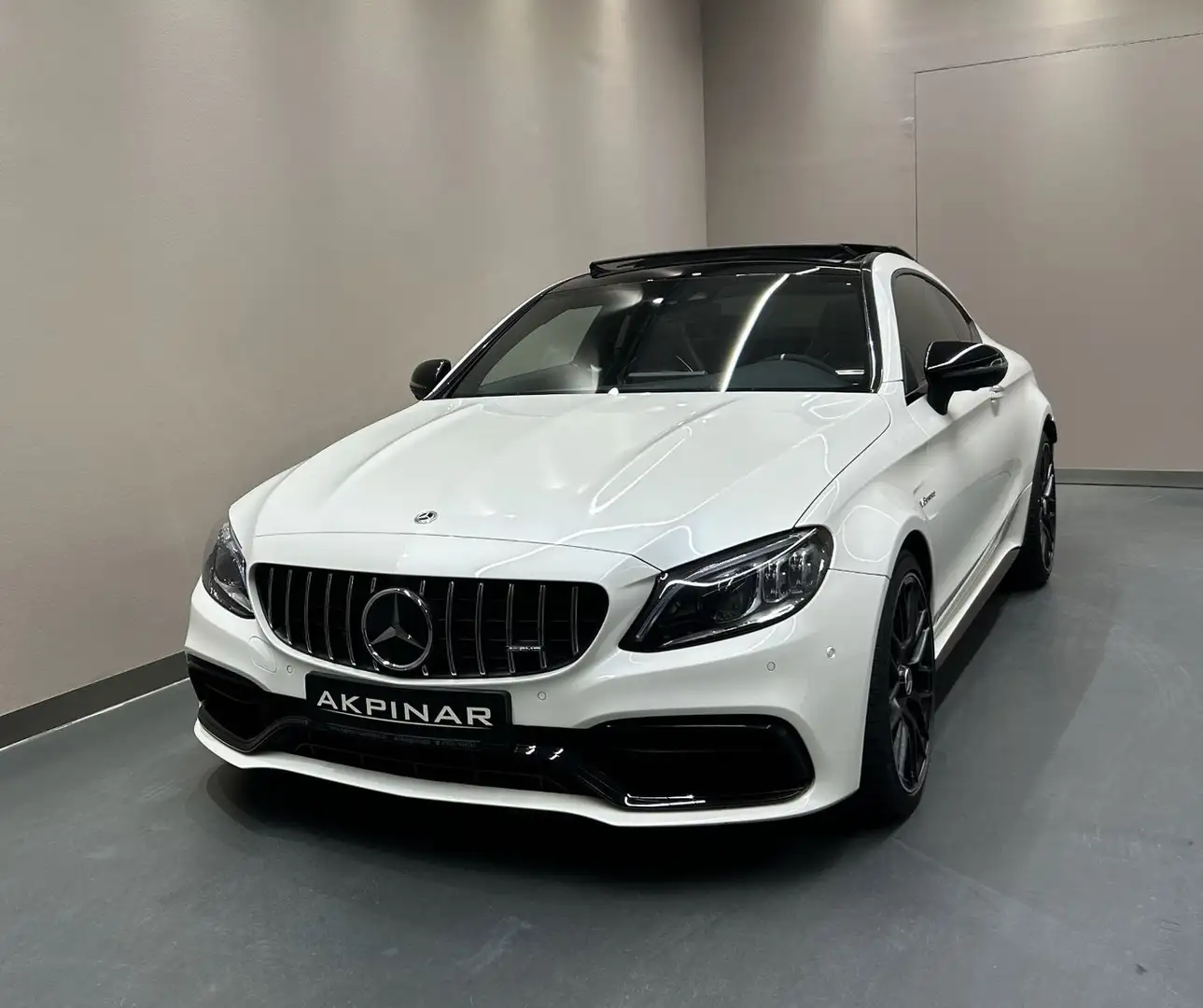 Mercedes-Benz C 63 AMG C63 S AMG Coupe *PERF.SITZ*CARBON*NIGHT*PANO* Weiß - 2