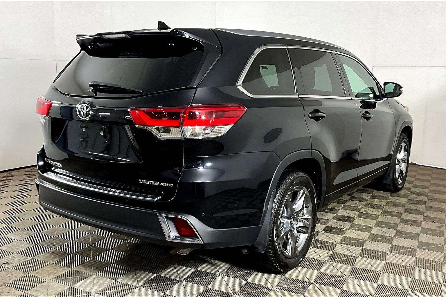 2019 Toyota Highlander AWD LIMITED — снимка 1