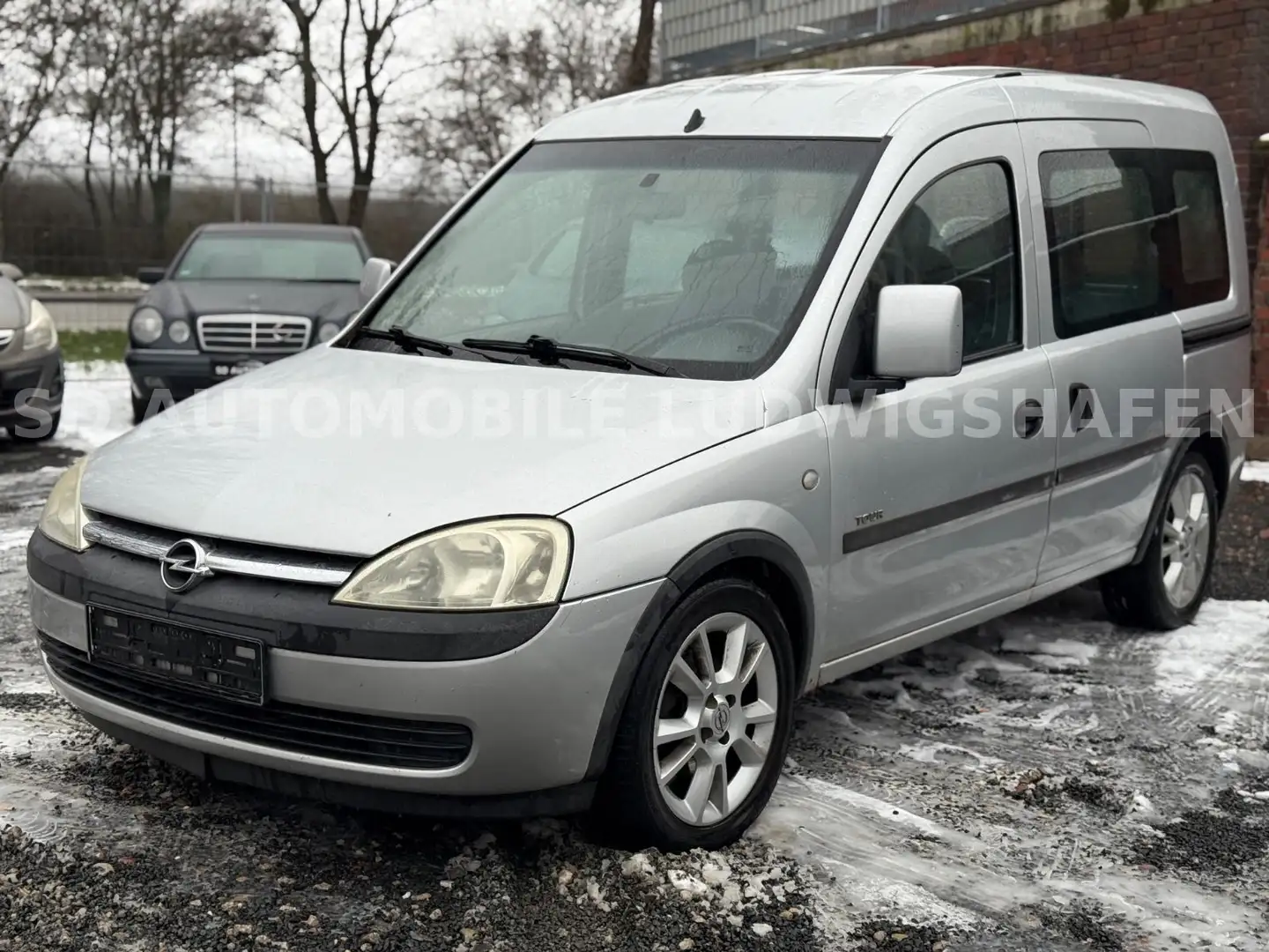 Opel Combo 1.6/SCHKHFT/ELEKTFNSTR/MULTFLNKRD/RADIO/CD - 1