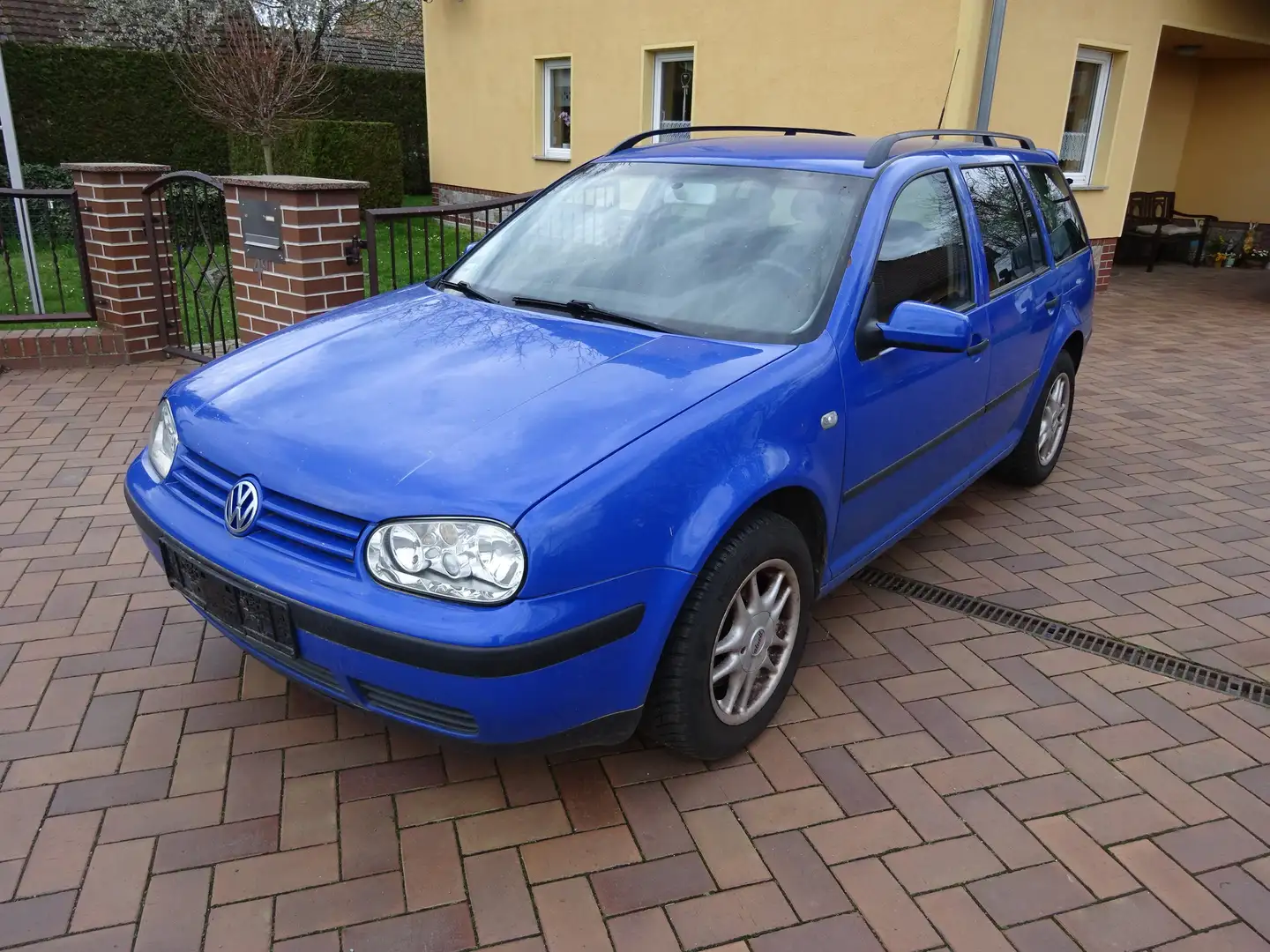 Volkswagen Golf Variant 2.0 Edition+ohne TüV+LPG Gasanlage+ Klima+AHK+ Azul - 1