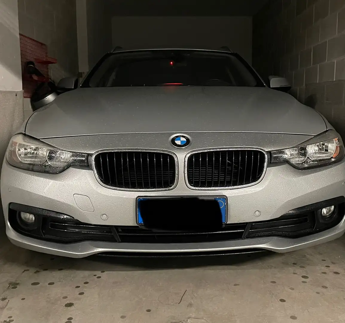 BMW 316 316d Touring Business Advantage auto - 1