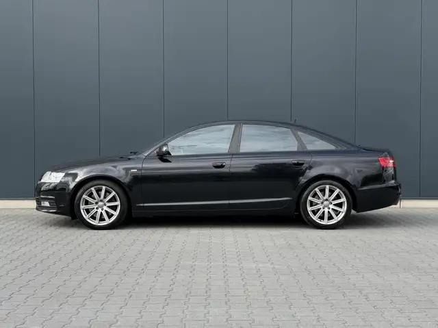 Audi A6 view 9