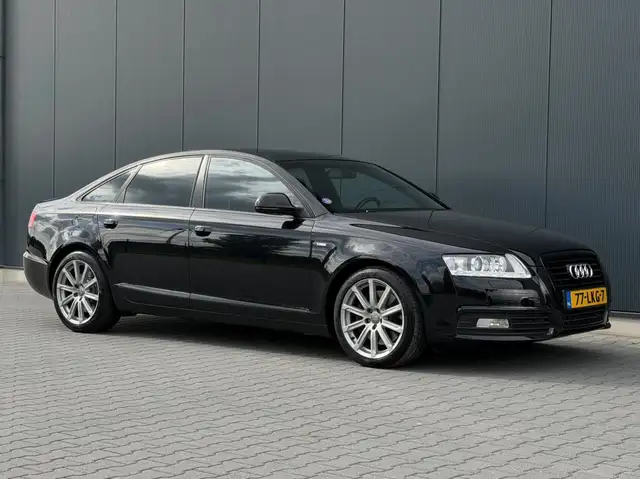 Audi A6 view 10
