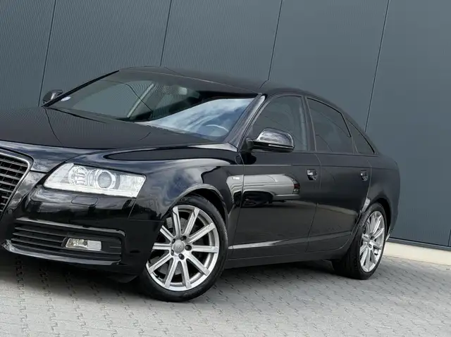 Audi A6 view 6