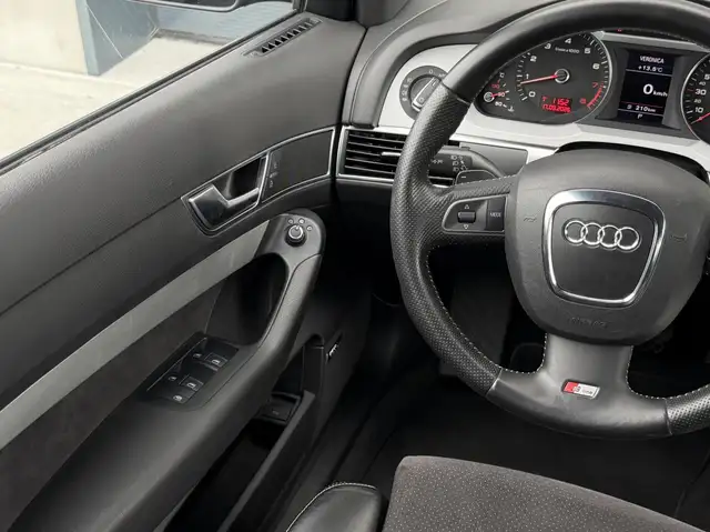 Audi A6 view 21