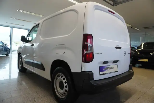 Opel Combo view 4